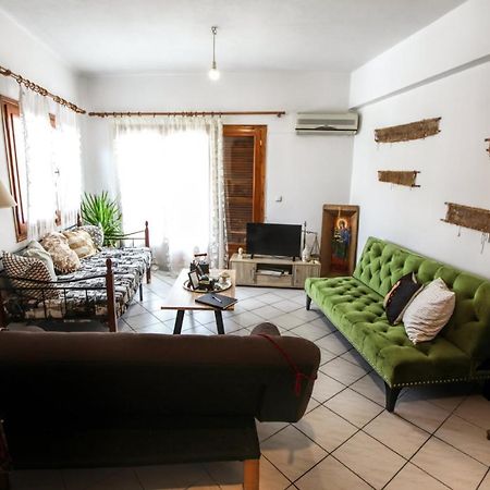 The Balcony Of Meteora The Center Of Kalabaka Apartment Exterior photo