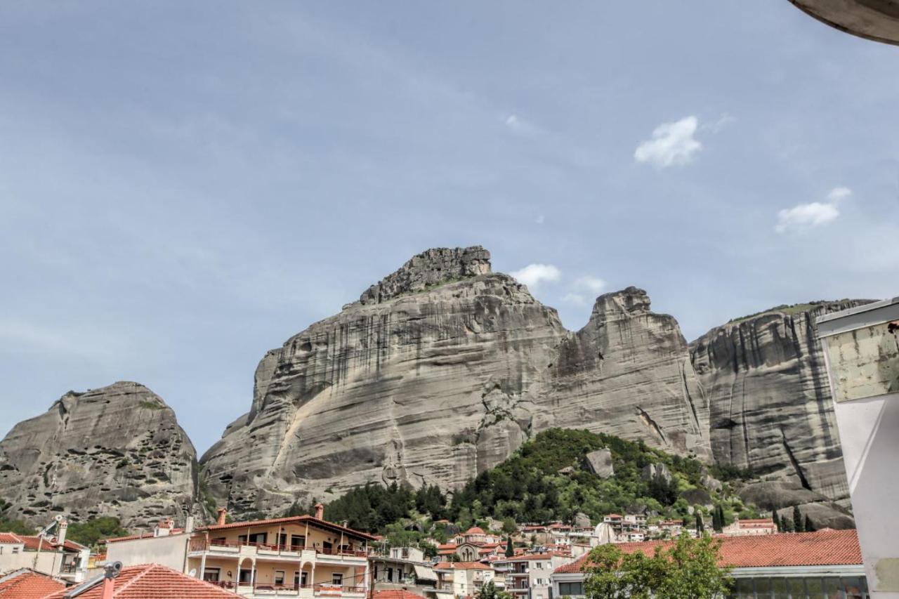 The Balcony Of Meteora The Center Of Kalabaka Apartment Exterior photo