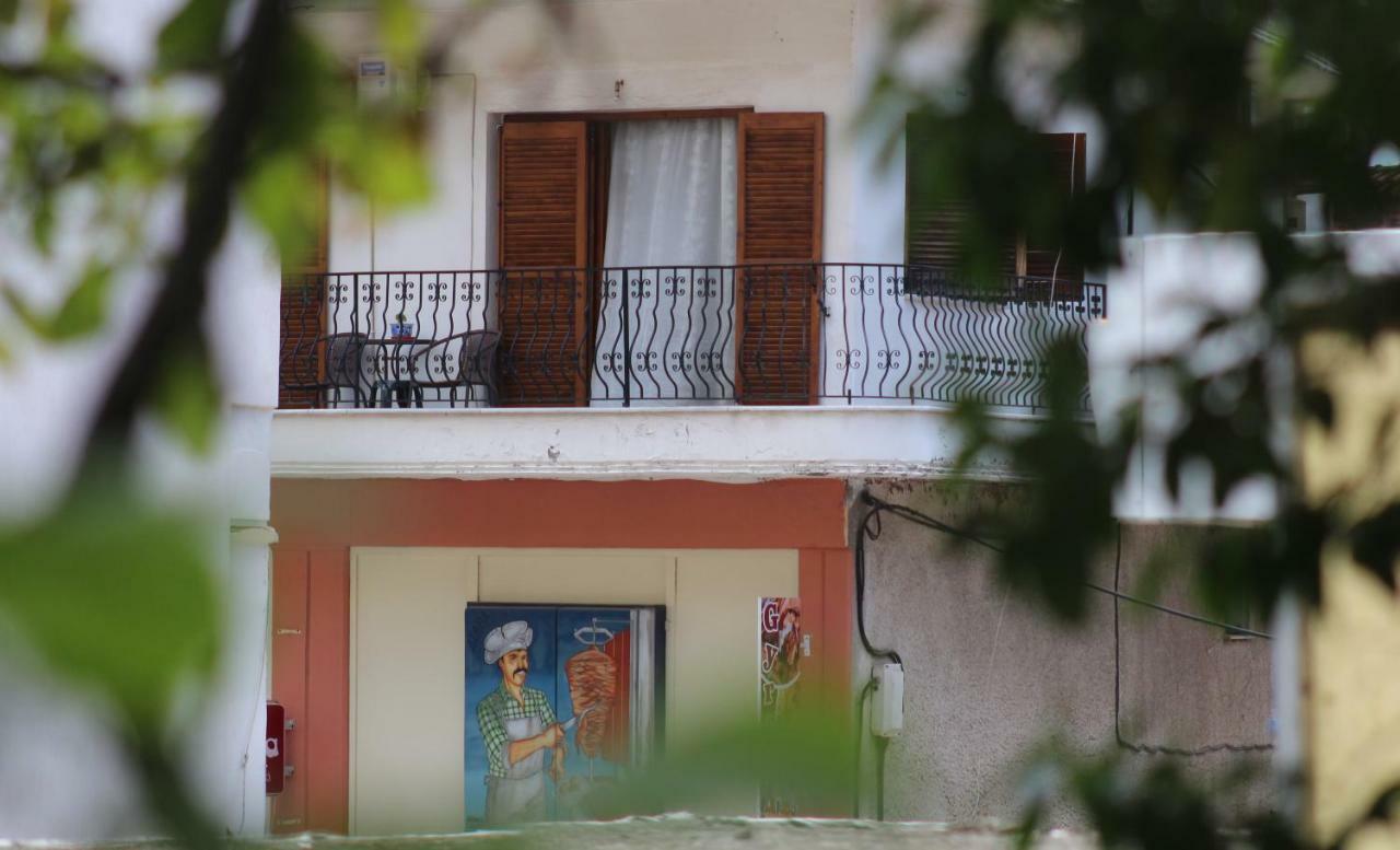 The Balcony Of Meteora The Center Of Kalabaka Apartment Exterior photo